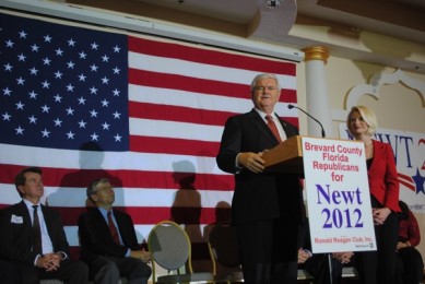 Gingrich touches down on Space Coast