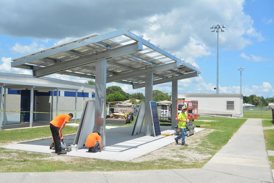 New solar array energizes campus