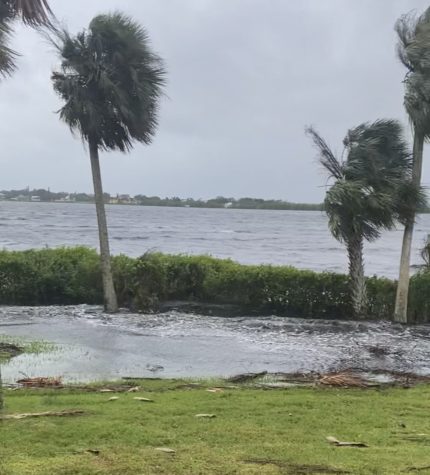 Hurricane Nicole impacts barrier islands residents