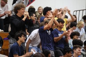 Senior class candidates give campaign speeches