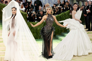 A look back at the best and worst looks from the biggest night in fashion